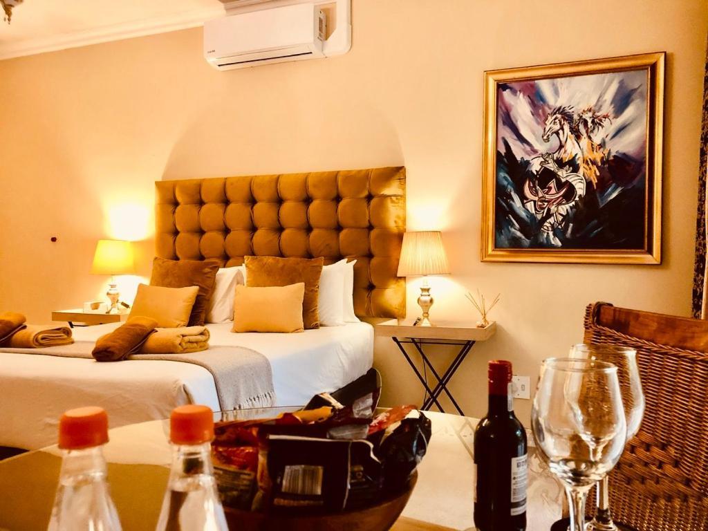27A On Angus Hotel Йоханесбург Екстериор снимка