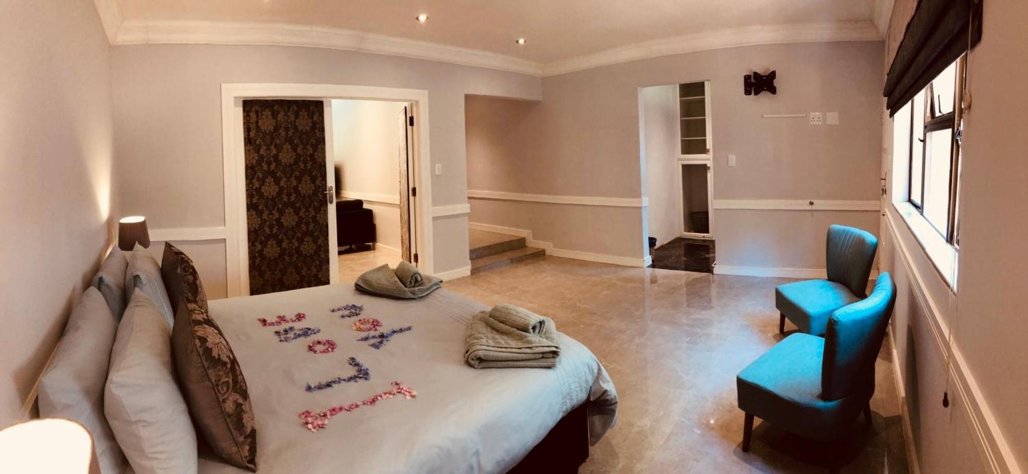 27A On Angus Hotel Йоханесбург Екстериор снимка