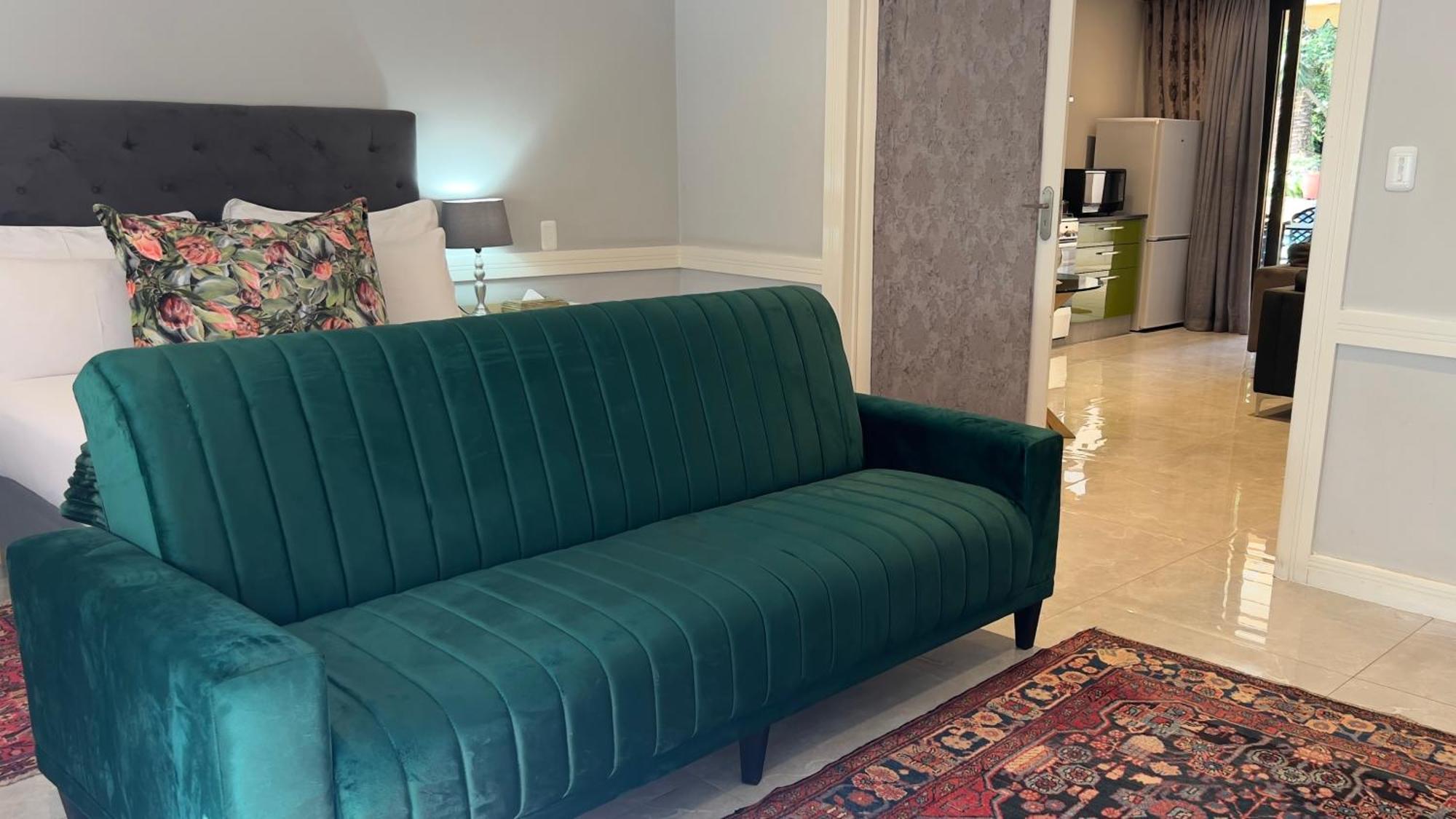 27A On Angus Hotel Йоханесбург Екстериор снимка